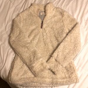 women’s fuzzy jacket